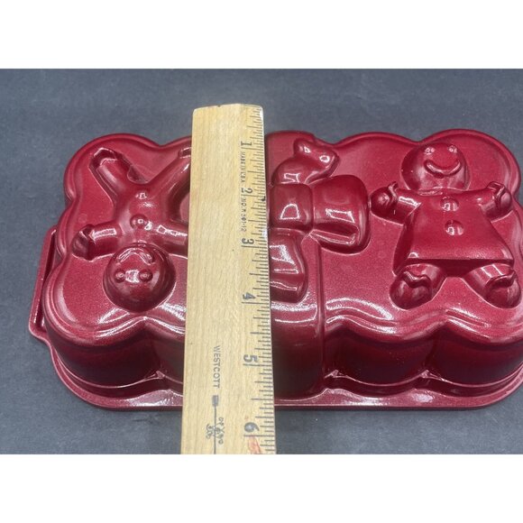 Red Nordic Ware Gingerbread Man Loaf Pan Pound Christmas Cake Bread Mold - Picture 6 of 7